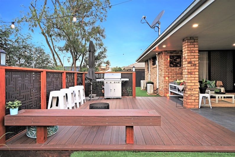 8 benefits of composite decking – creating a more comfortable outdoor lifestyle