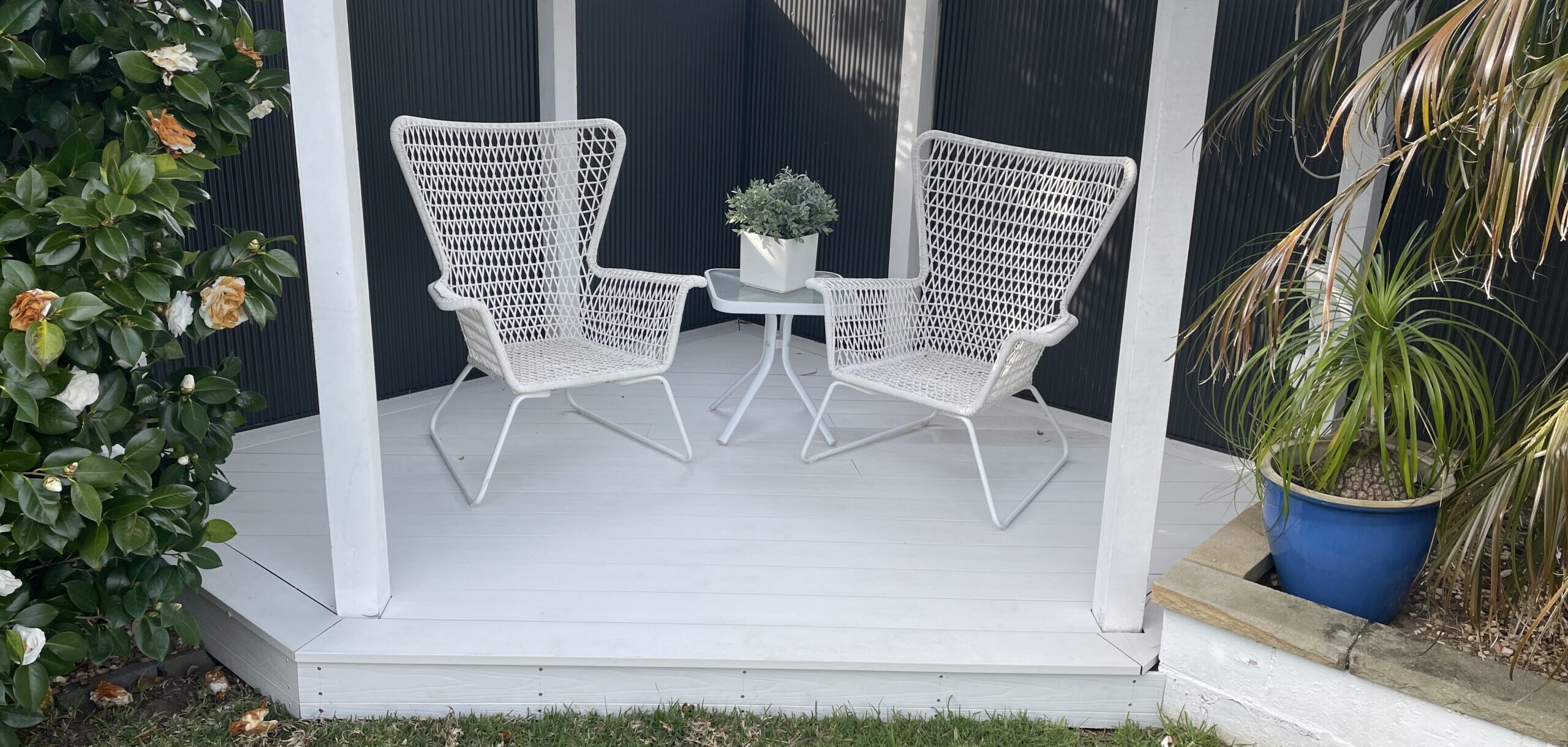 Garden Decking – ELITE White Composite Decking